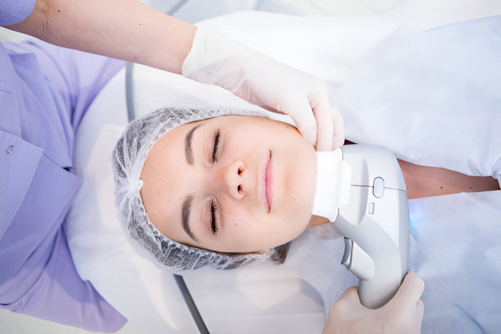 Professional double chin removal surgery options in Navi Mumbai for a more defined facial contour.